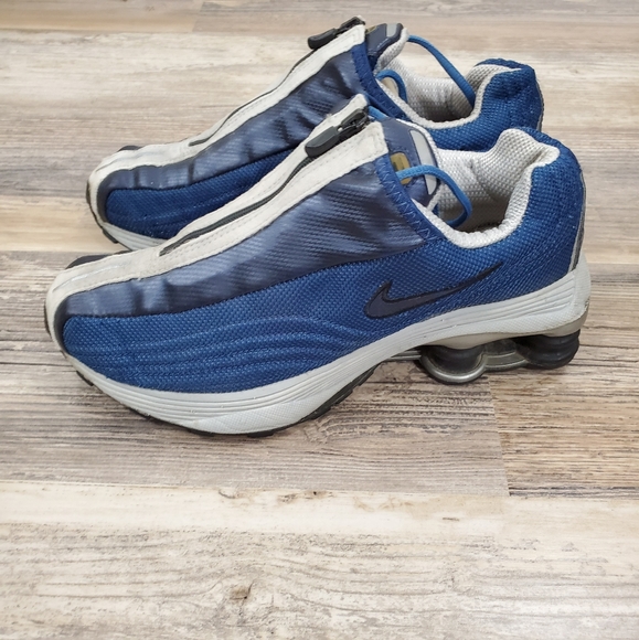 boys nike shocks